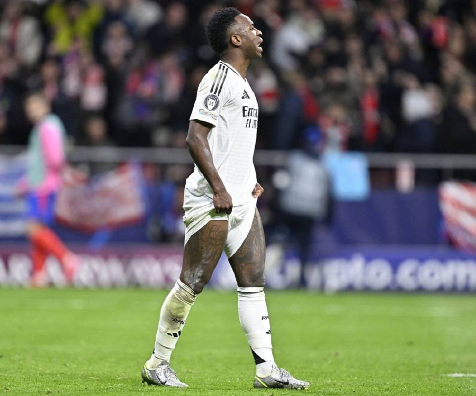 随机费德勒赛事官方发布大胜新规，皇家马德里争议不断！