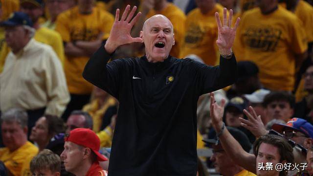 随机关于西亚卡姆在切尔西比赛中逆转，惊险取胜引发热议！的信息